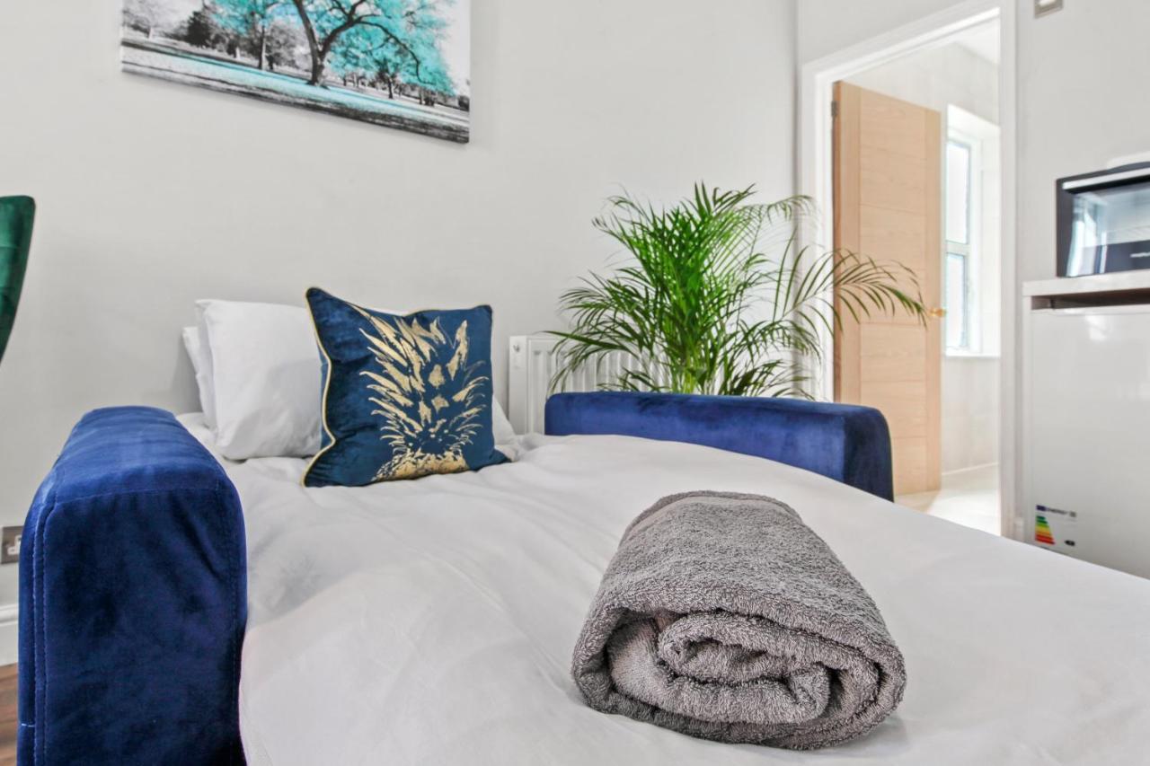 Stunning Studio Flat With Free On-Street Parking! Plumstead  Exterior photo